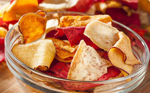 Chips de légumes anciens