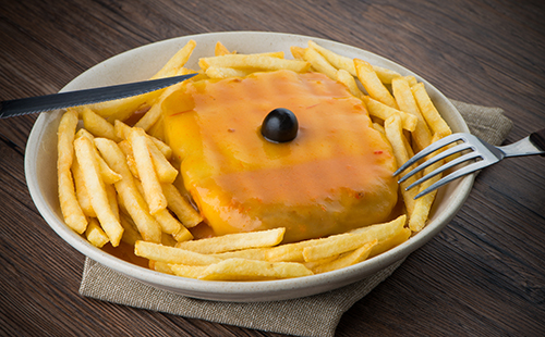 Francesinhas (croque monsieur portugais)